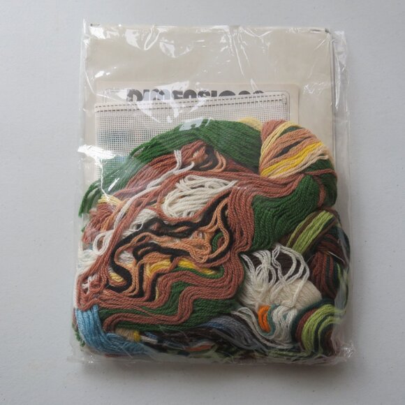 Country Chapel Dimensions Needlepoint Vintage Kit #2249, 1984 - Picture 6 of 8